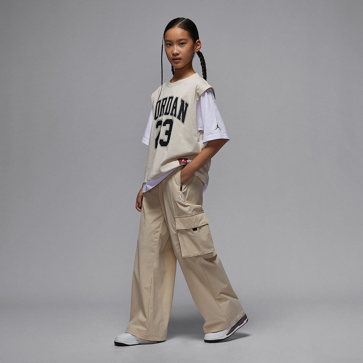 Pants cargo Post Up Open para niños talla grande Jordan – Café claro leyenda – vista 6