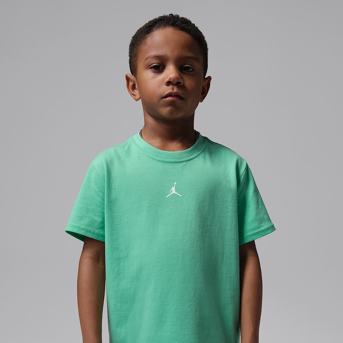 Conjunto de 2 piezas con shorts para jugar Jumpman de tejido Woven para niños talla pequeña Jordan – Verde ceniza – vista 3