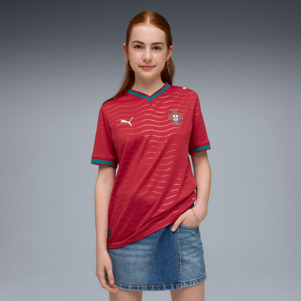 Jersey réplica local de Portugal 2026 para adolescentes – Club Red-Green Lagoon – vista 1