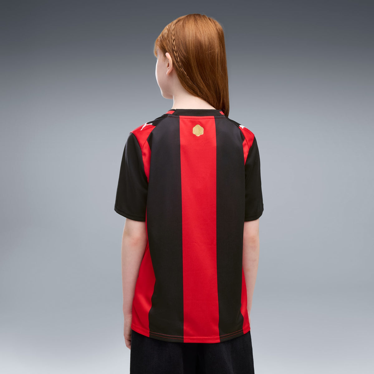 Jersey de futbol juvenil AC Milan local – PUMA Black-For All Time Red – vista 4