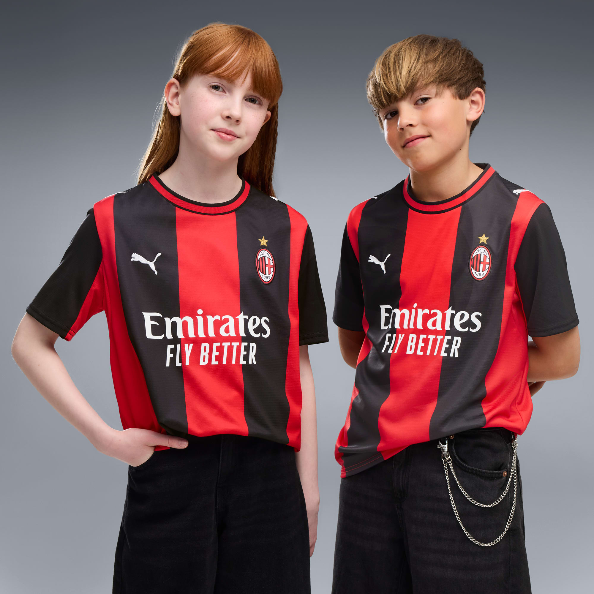 Jersey de futbol juvenil AC Milan local – PUMA Black-For All Time Red – vista 1