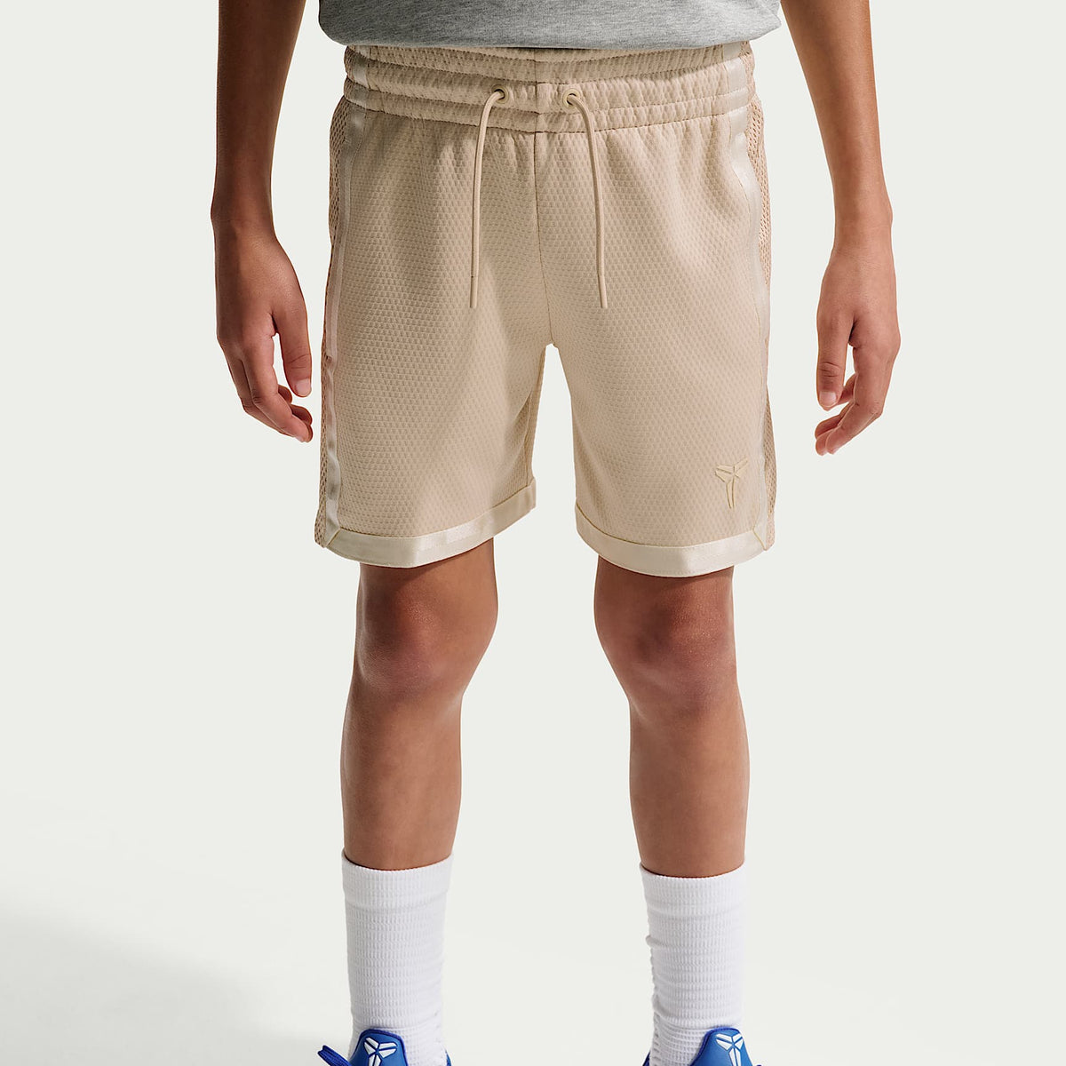 Shorts Dri-FIT Mamba para niños de talla grande Kobe – Duna/Duna – vista 2