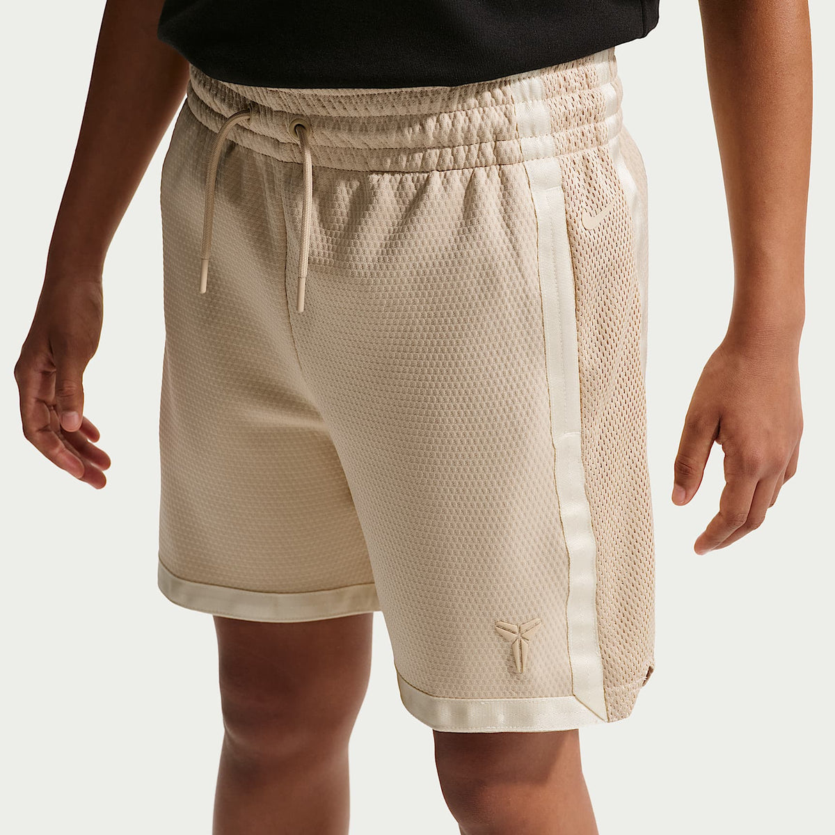Shorts Dri-FIT Mamba para niños de talla grande Kobe – Duna/Duna – vista 3