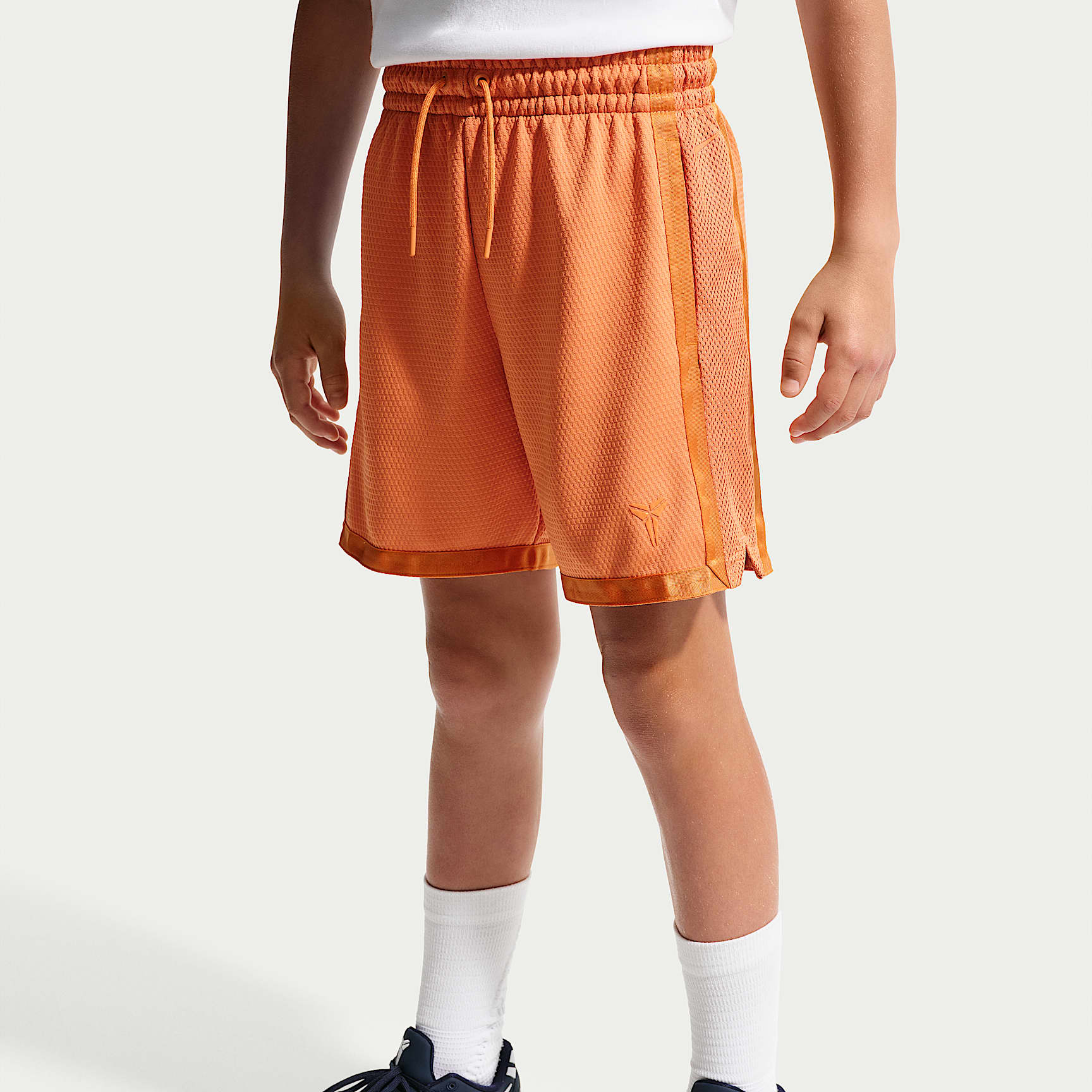 Shorts Dri-FIT Mamba para niños de talla grande Kobe – Curry cálido/Curry cálido – vista 2