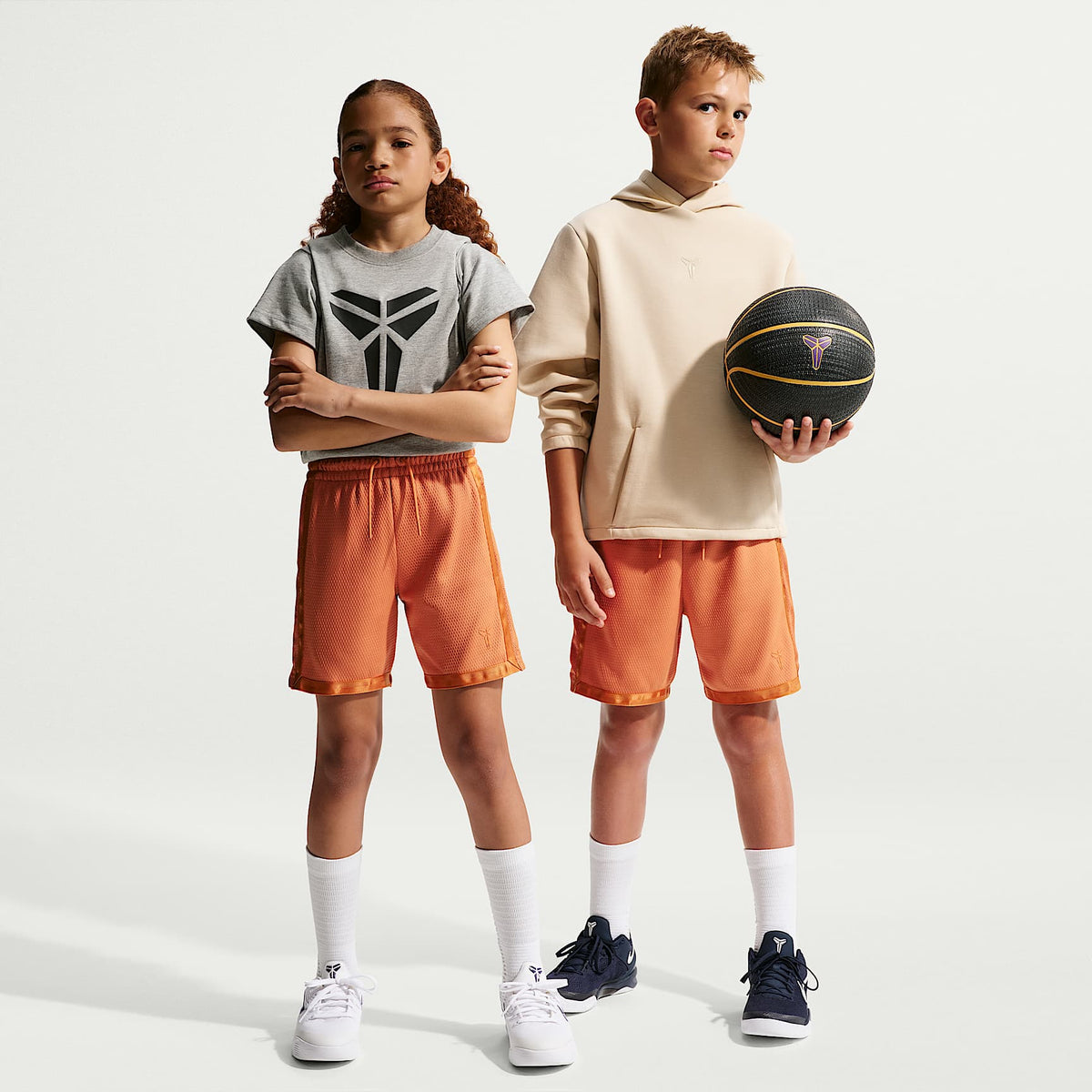 Shorts Dri-FIT Mamba para niños de talla grande Kobe – Curry cálido/Curry cálido – vista 1