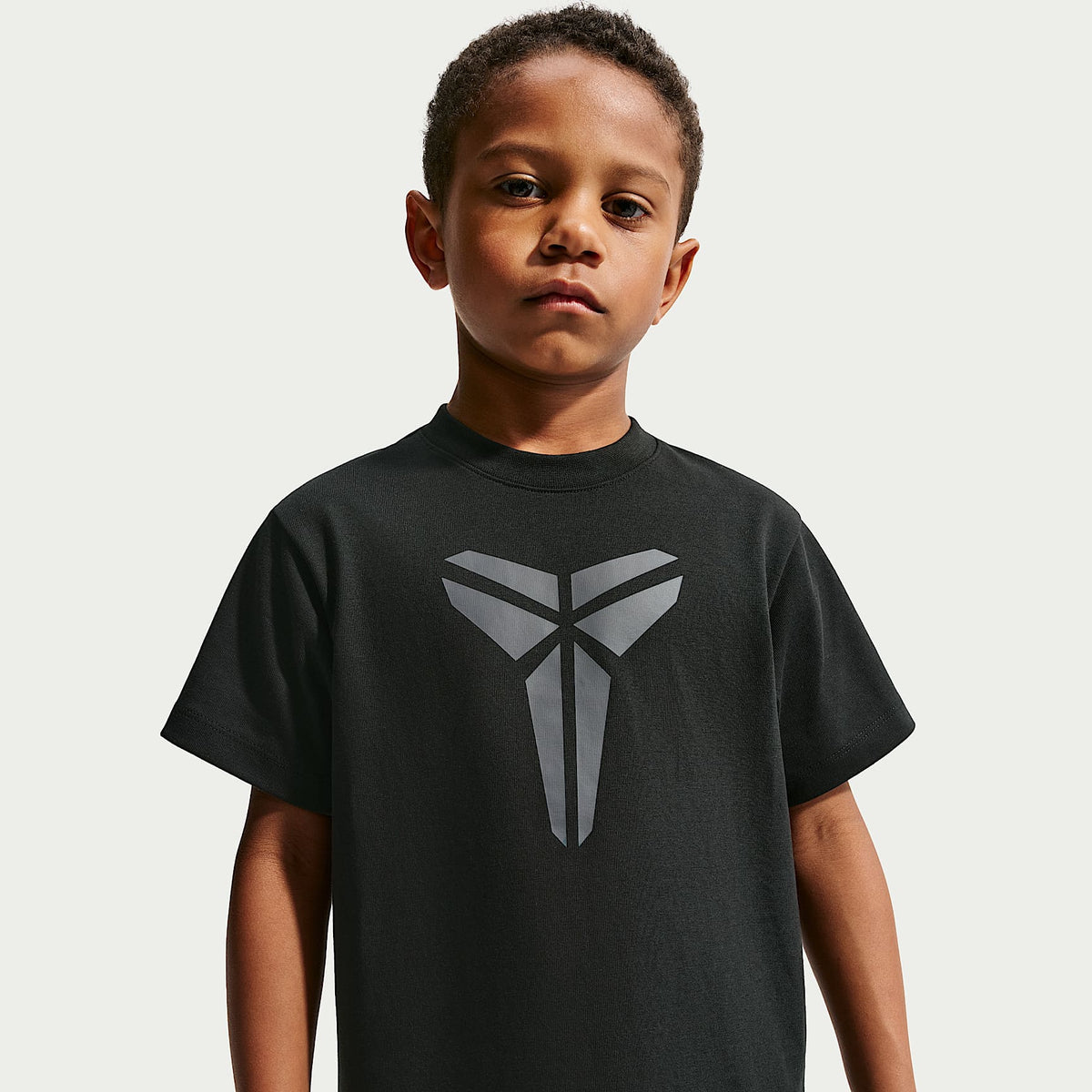 Playera Sheath de secado rápido para niños talla pequeña Nike – Negro – vista 1