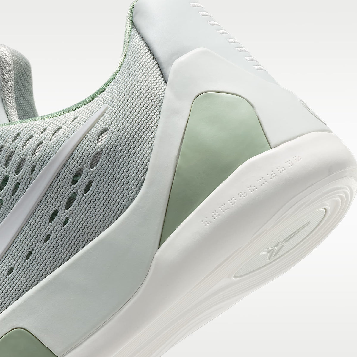Kobe IX Low EM – Plata claro/Blanco cumbre/Vapor – vista 8