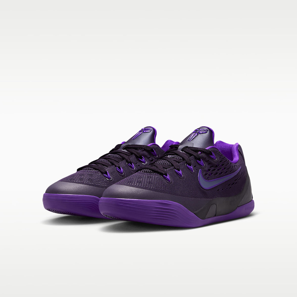 Kobe IX Low EM – Morado dinastía/Morado arena/Morado feroz – vista 5