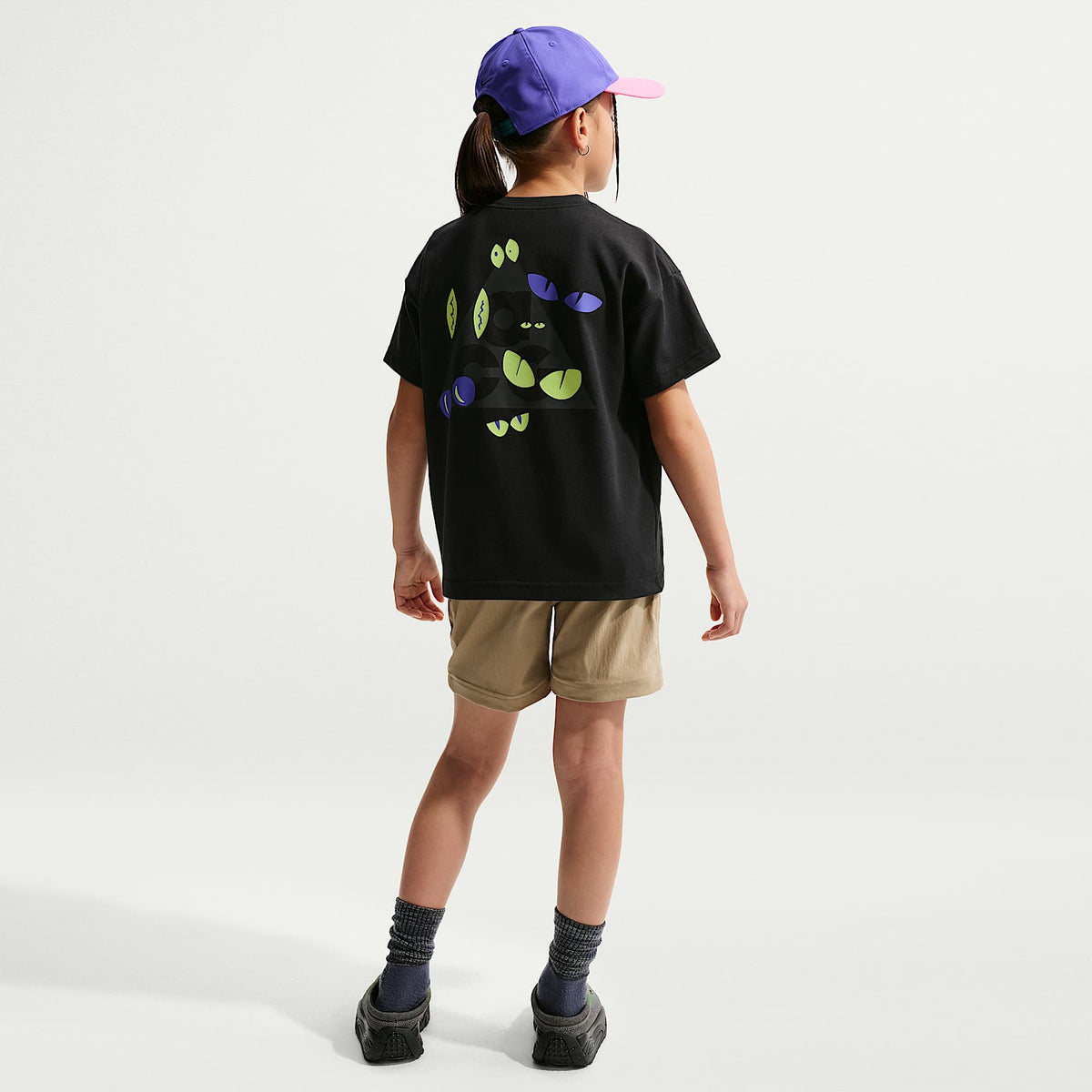 Playera Dri-FIT Max90 para niños Nike ACG – Negro – vista 5