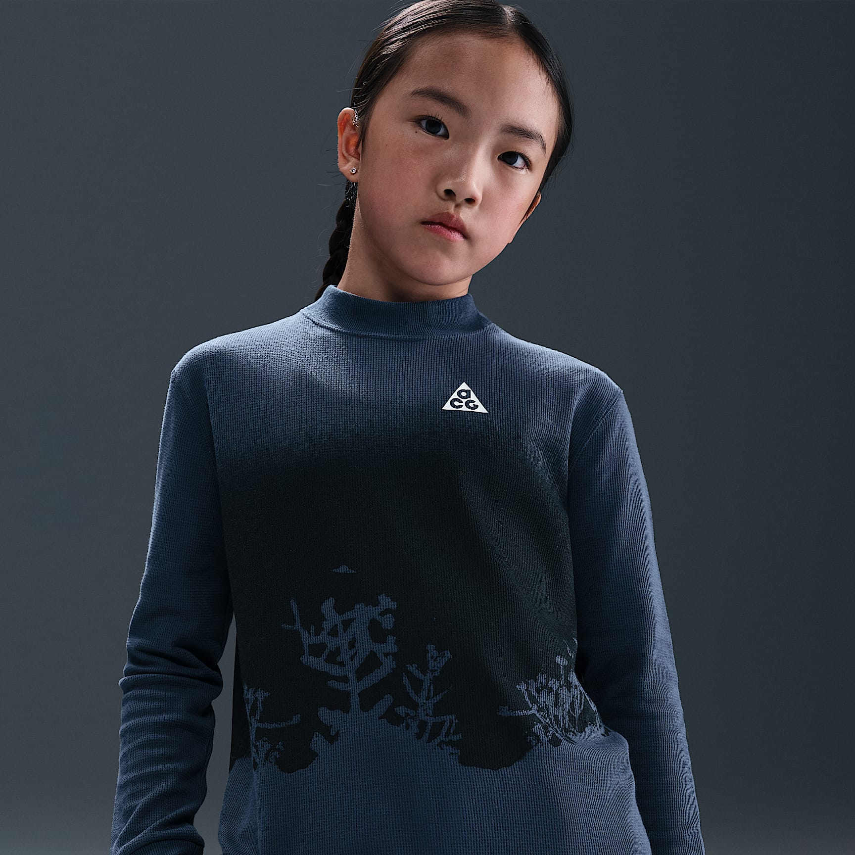 Playera de manga larga con diseño tipo waffle para niños talla grande Nike ACG – Trueno azul/Blanco cumbre – vista 2