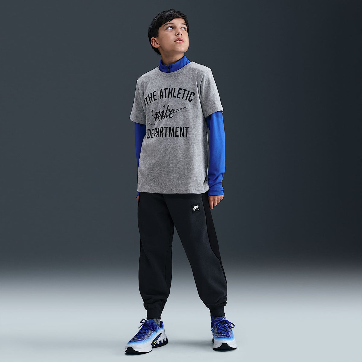 Playera para niños talla grande Nike Air – Gris oscuro jaspeado – vista 4