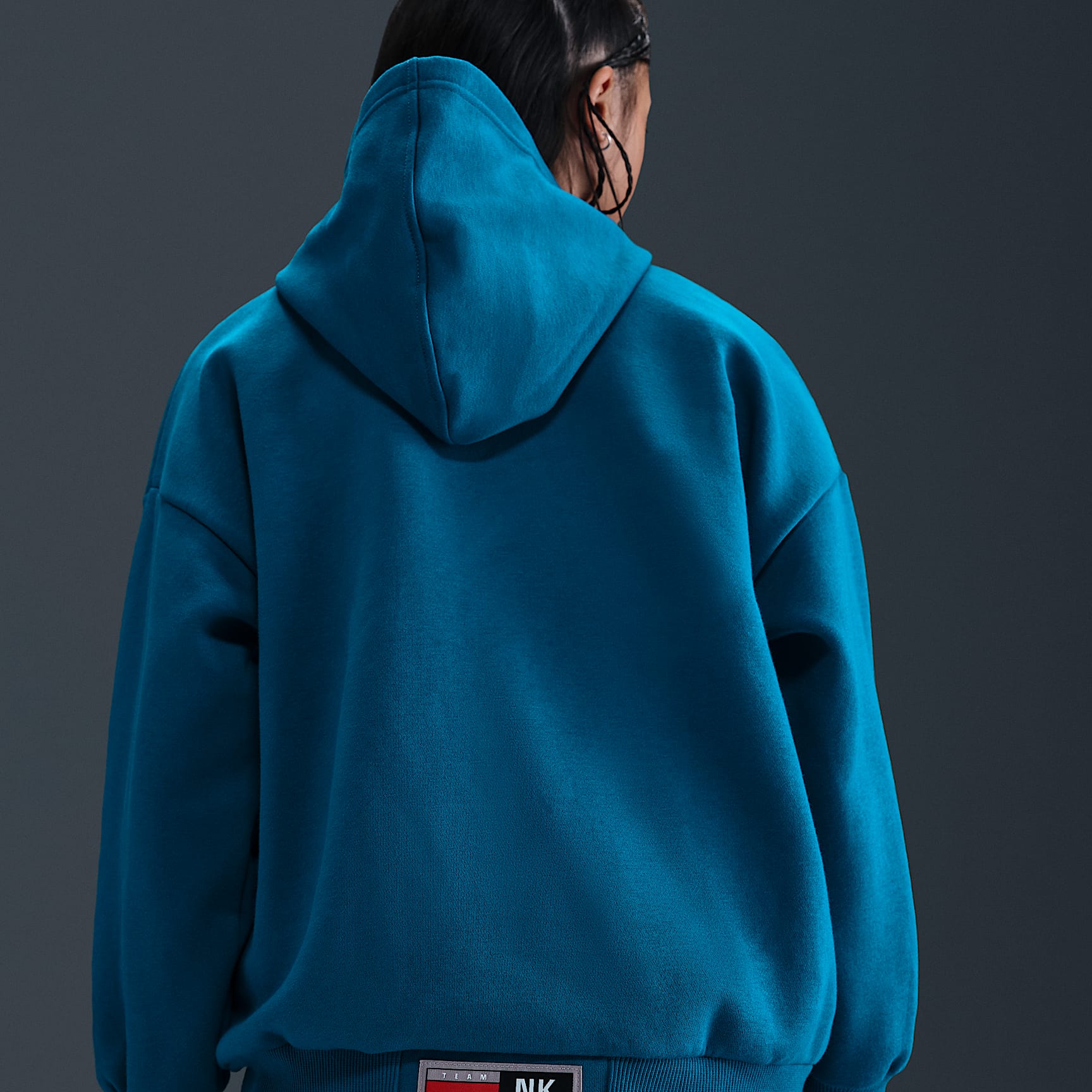 Sudadera con gorro sin cierre de tejido Fleece para niños talla grande Nike Culture of Basketball – Verde abismo/Negro – vista 2