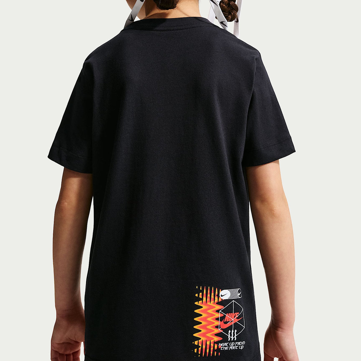 Playera Dri-FIT para niños talla grande Nike Legend – Negro – vista 2