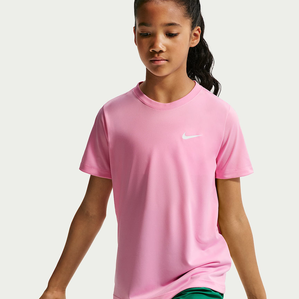 Playera Dri-FIT para niños talla grande Nike Legend – Rosa amanecer – vista 3