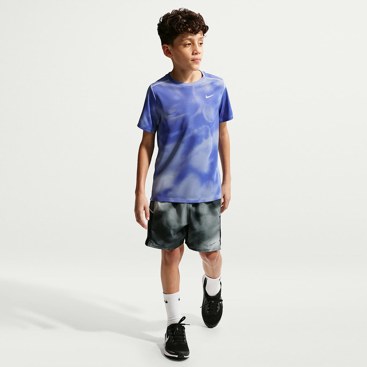 Shorts Dri-FIT para niños talla grande Nike Miler – Negro/Negro – vista 1