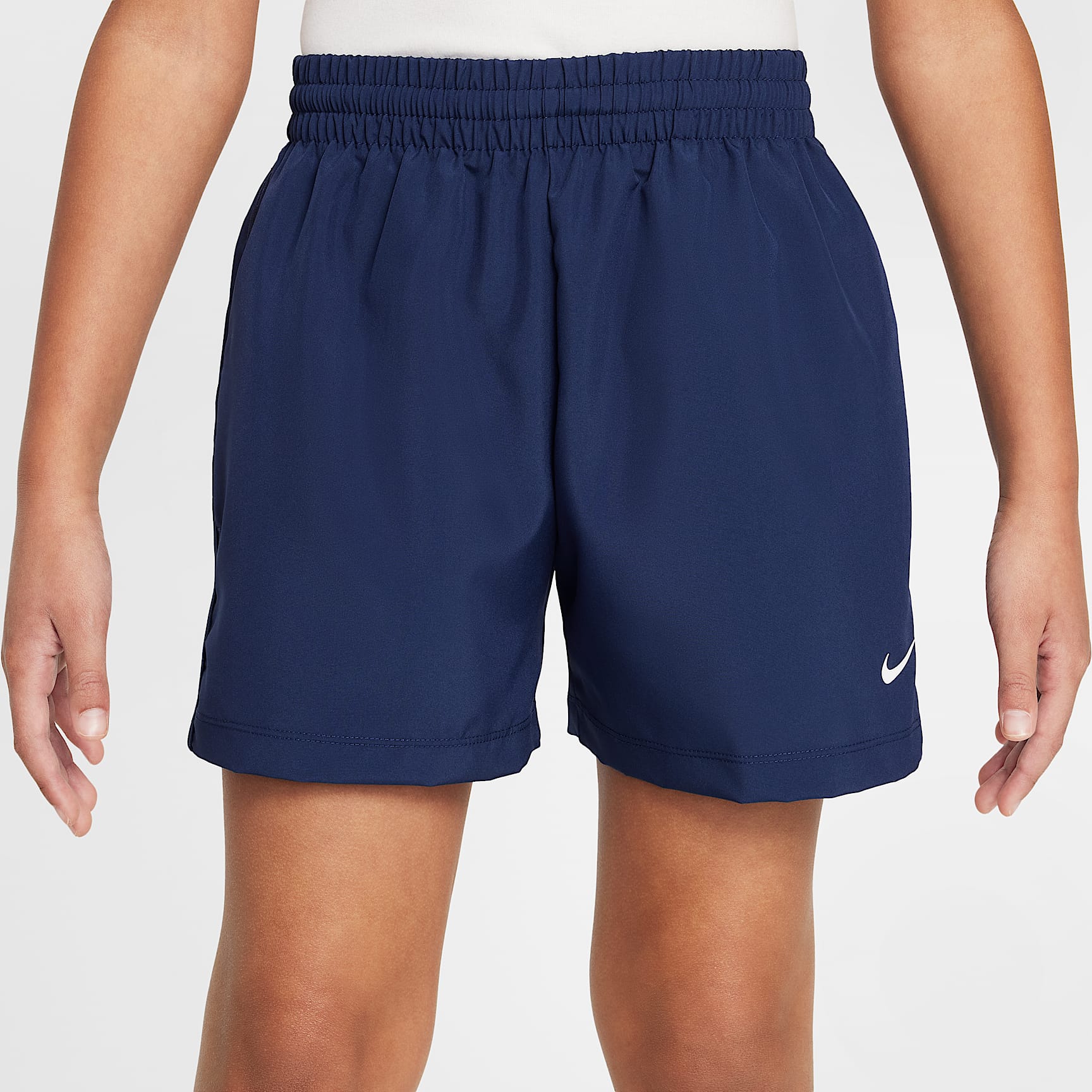 Shorts Dri-FIT de tejido Woven para niños talla grande Nike Multi – Azul marino medianoche/Blanco – vista 2