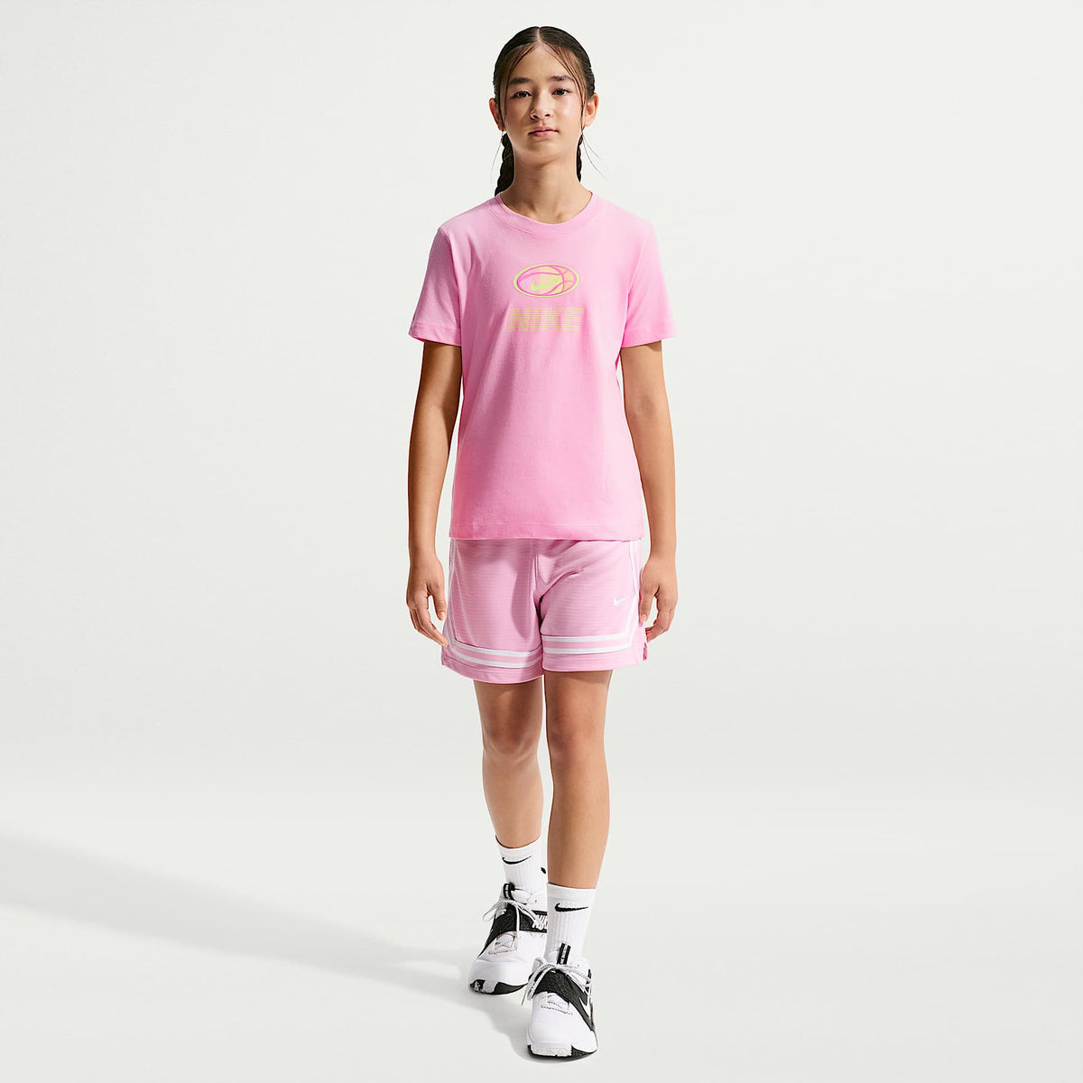 Playera Dri-FIT para niños de talla grande Nike – Rosa amanecer – vista 4