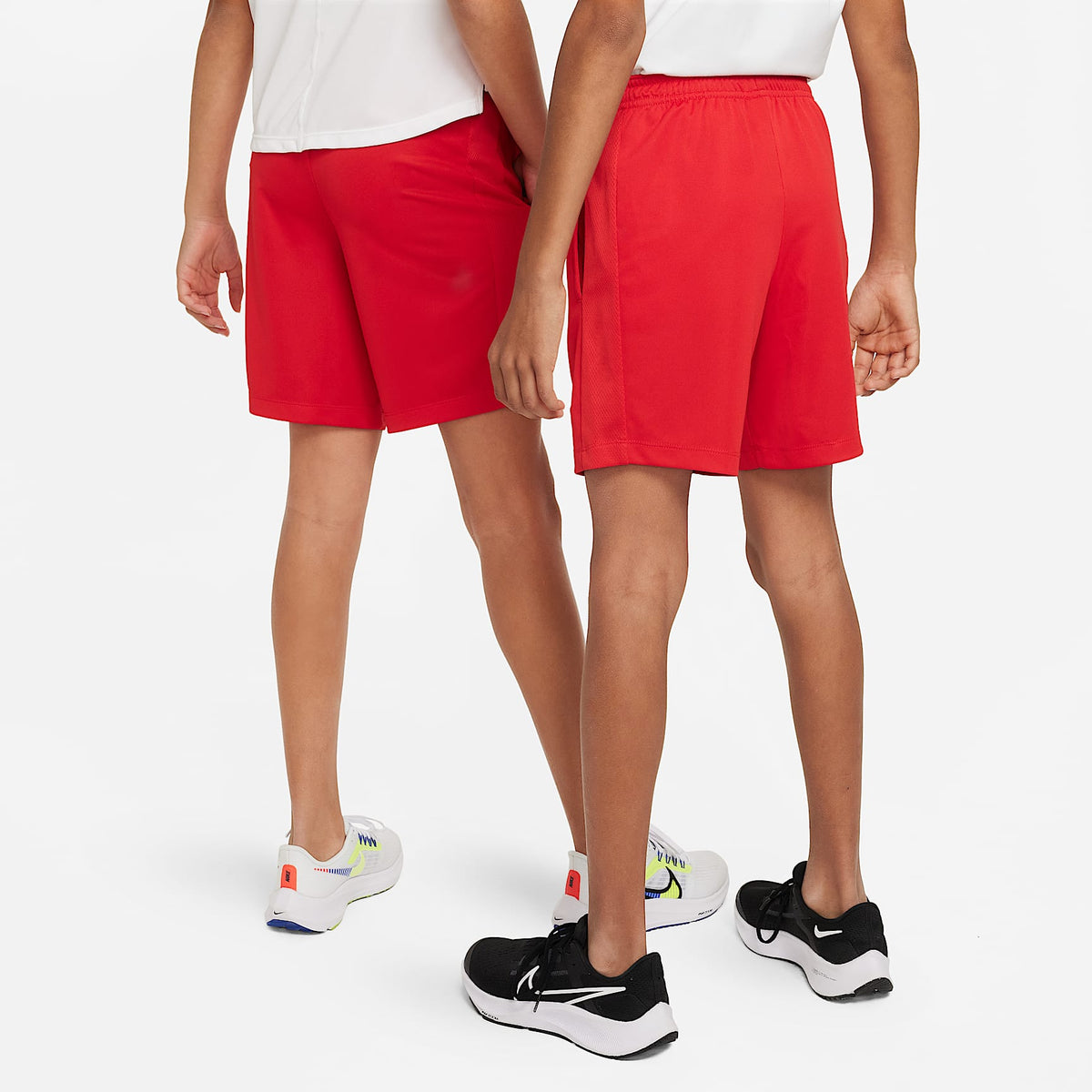 Shorts Dri-FIT para niños talla grande Nike Trophy23 – Rojo universitario/Rojo universitario/Blanco – vista 2