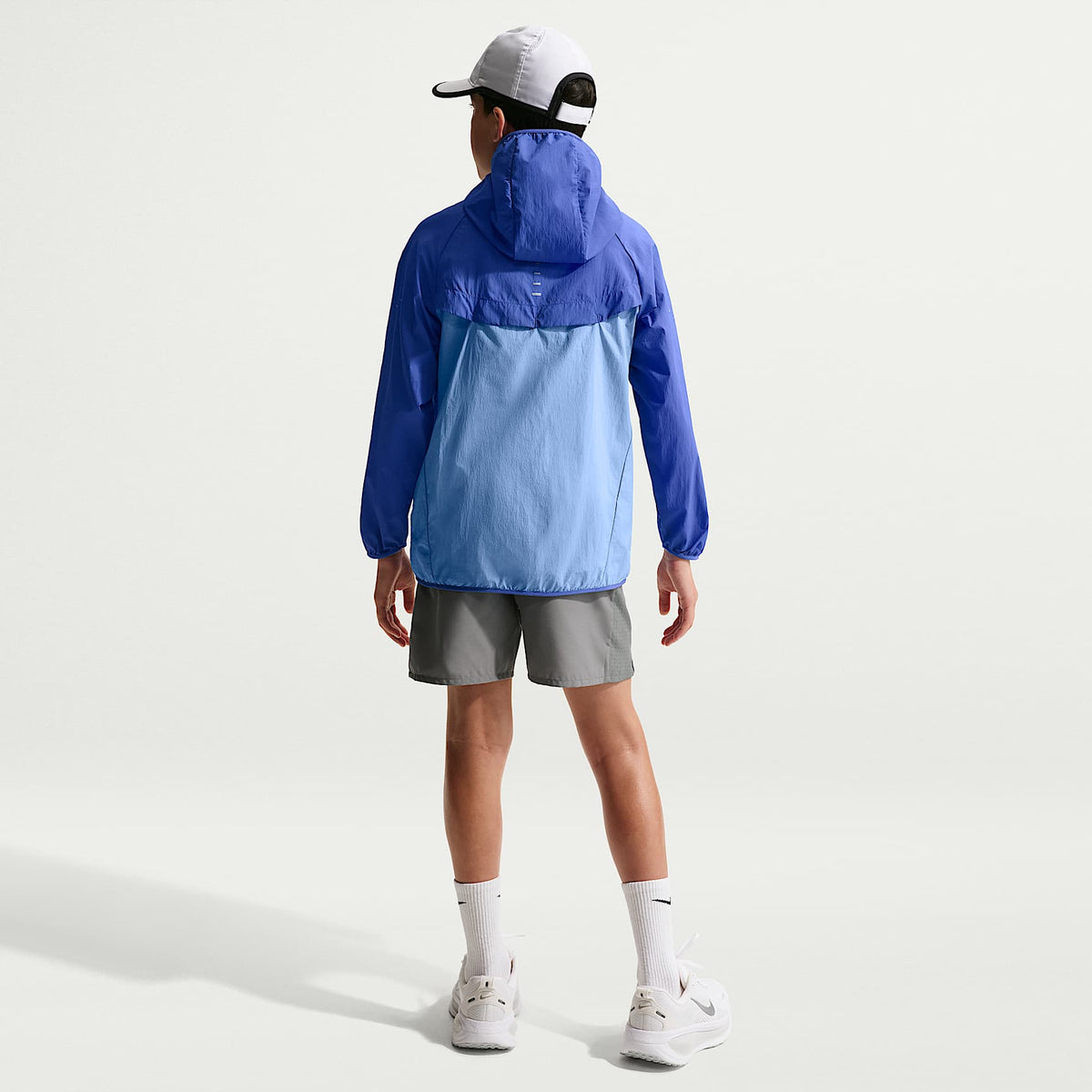 Chamarra de entrenamiento Nike Stride para niños Repel UV – Lapislázuli/Royal pulso – vista 5