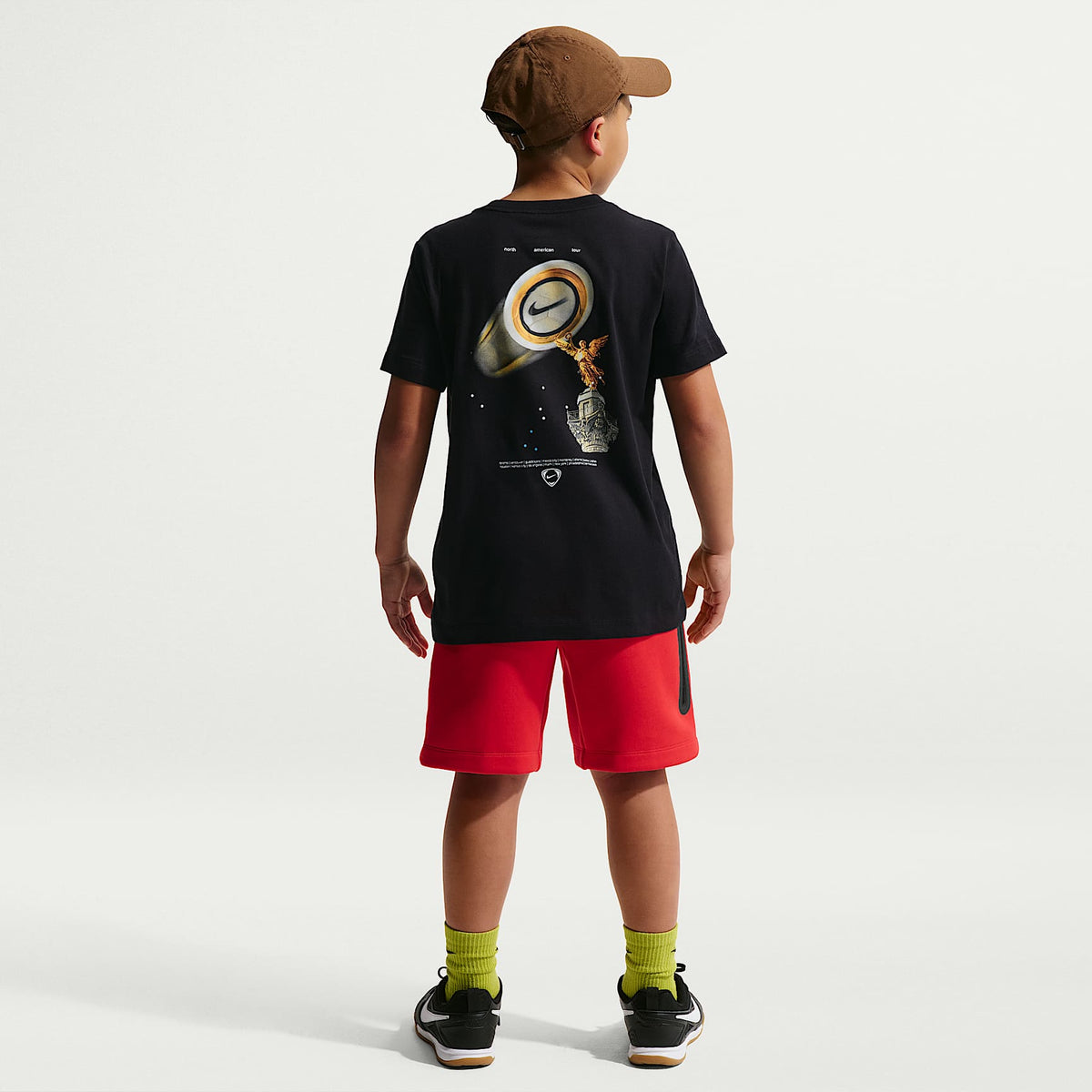 Playera para niños talla grande Nike – Negro – vista 5