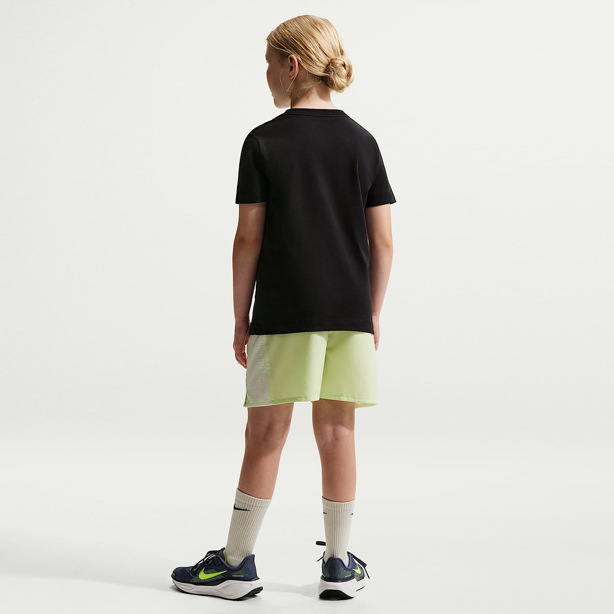 Playera de béisbol para niños talla grande Nike – Negro – vista 5