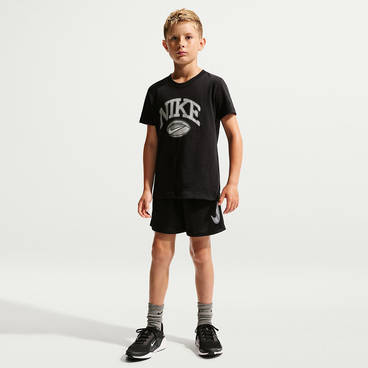 Playera de fútbol para niños talla grande Nike – Negro – vista 7