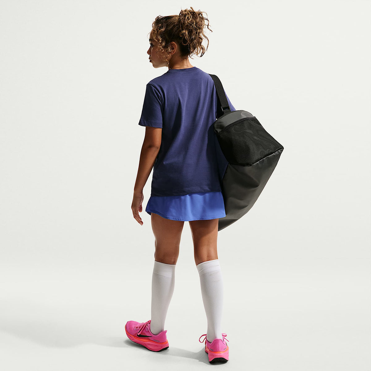 Playera para niños talla grande Nike – Azul marino medianoche – vista 5
