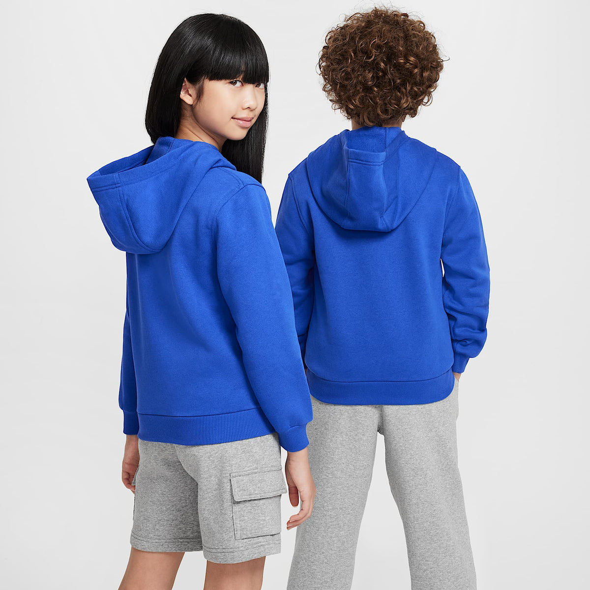 Sudadera con gorro sin cierre para niños talla grande Nike Sportswear Club Fleece – Royal juego/Blanco – vista 2