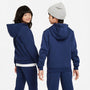 Sudadera con gorro sin cierre para niños talla grande Nike Sportswear Club Fleece – Azul marino medianoche/Blanco – vista 2