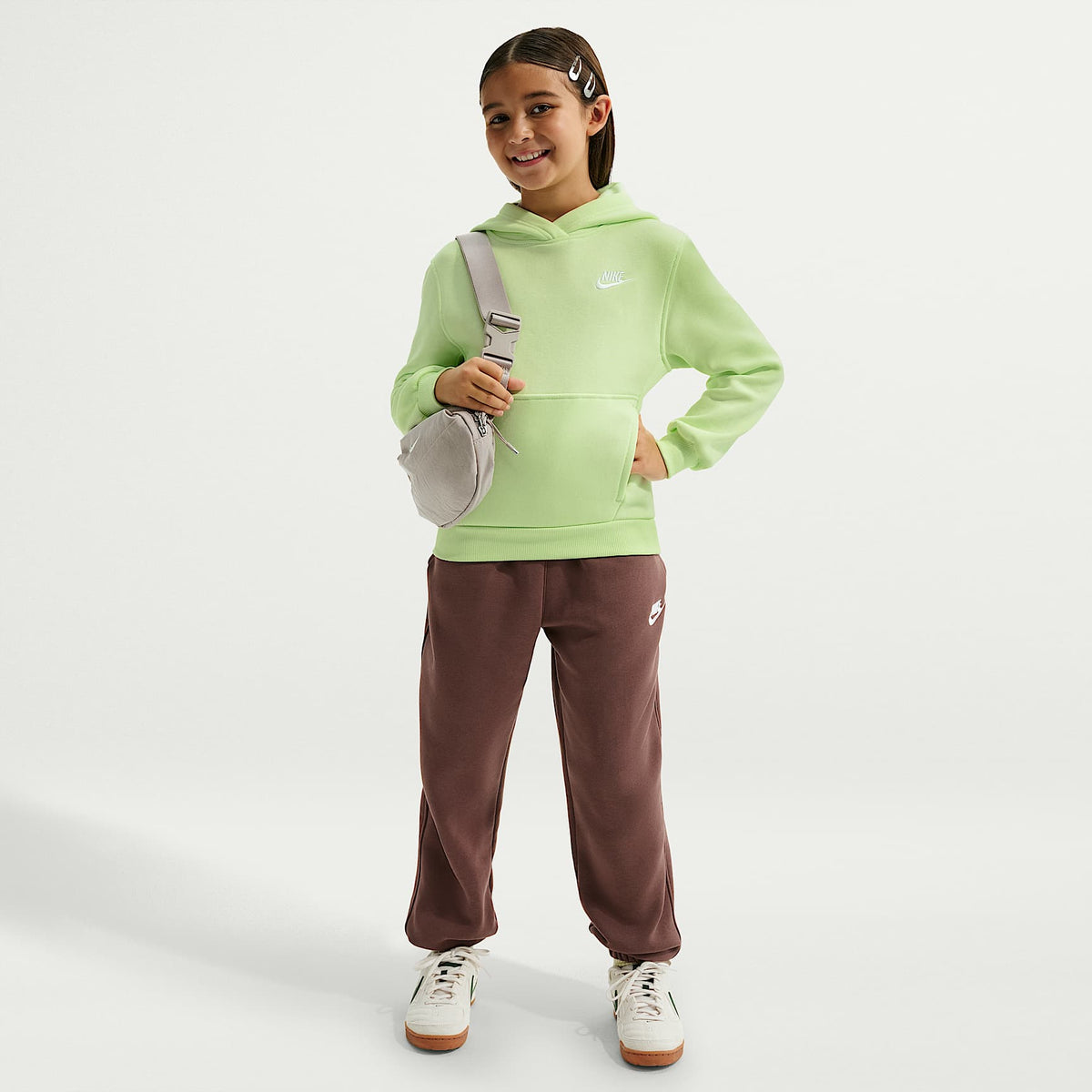 Sudadera con gorro sin cierre para niños talla grande Nike Sportswear Club Fleece – Lima líquida claro/Blanco – vista 6