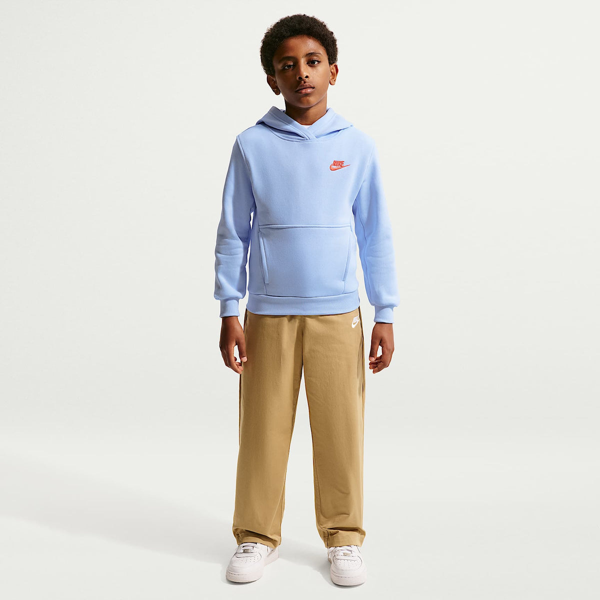 Sudadera con gorro sin cierre para niños talla grande Nike Sportswear Club Fleece – Tinte royal/Carmesí claro – vista 7