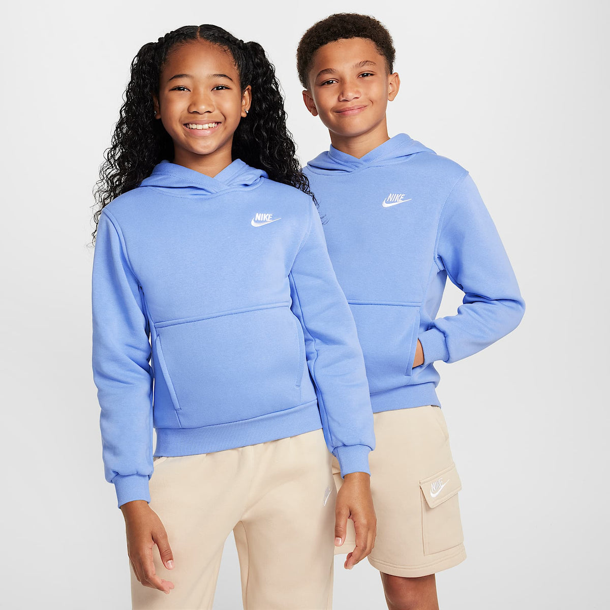 Sudadera con gorro sin cierre para niños talla grande Nike Sportswear Club Fleece – Royal pulso/Blanco – vista 1