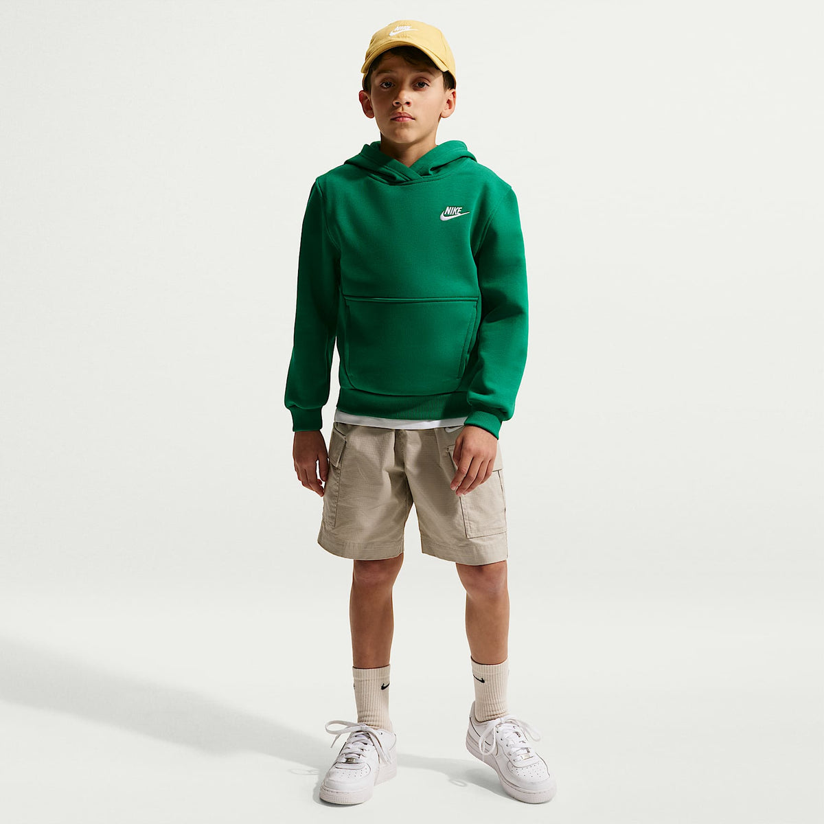 Sudadera con gorro sin cierre para niños talla grande Nike Sportswear Club Fleece – Malaquita/Blanco – vista 7
