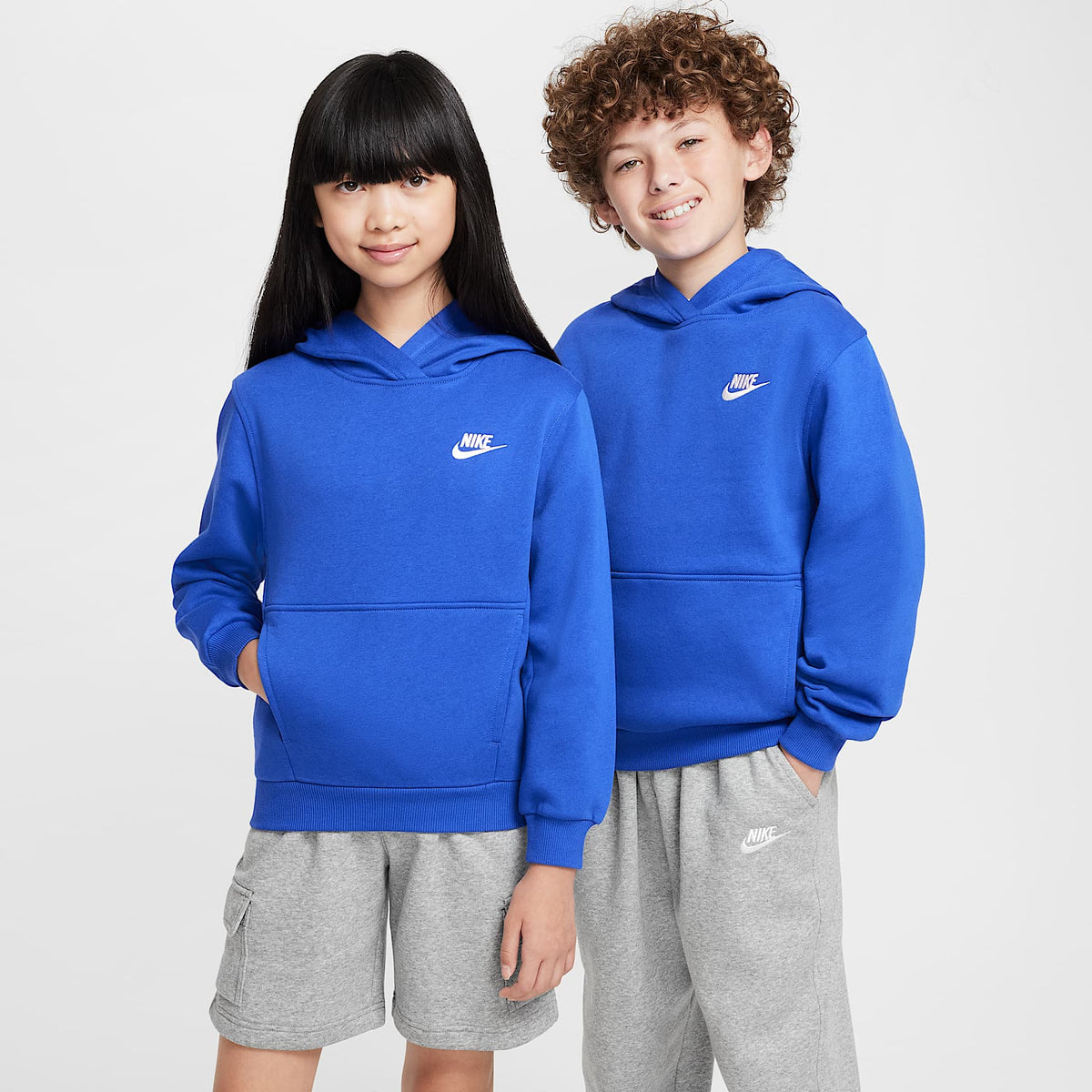 Sudadera con gorro sin cierre para niños talla grande Nike Sportswear Club Fleece – Royal juego/Blanco – vista 1