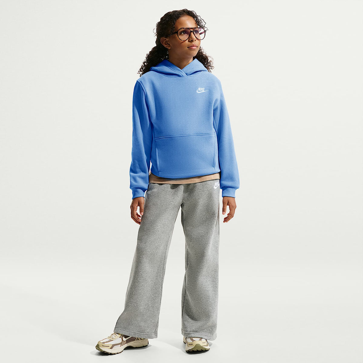 Sudadera con gorro sin cierre para niños talla grande Nike Sportswear Club Fleece – Azul universitario/Blanco – vista 6