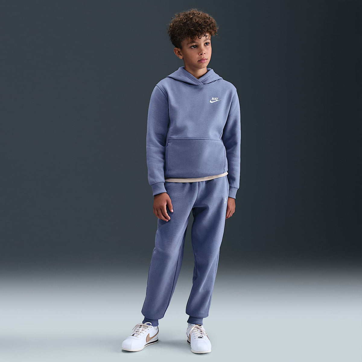 Sudadera con gorro sin cierre para niños talla grande Nike Sportswear Club Fleece – Índigo mundial/Blanco – vista 7