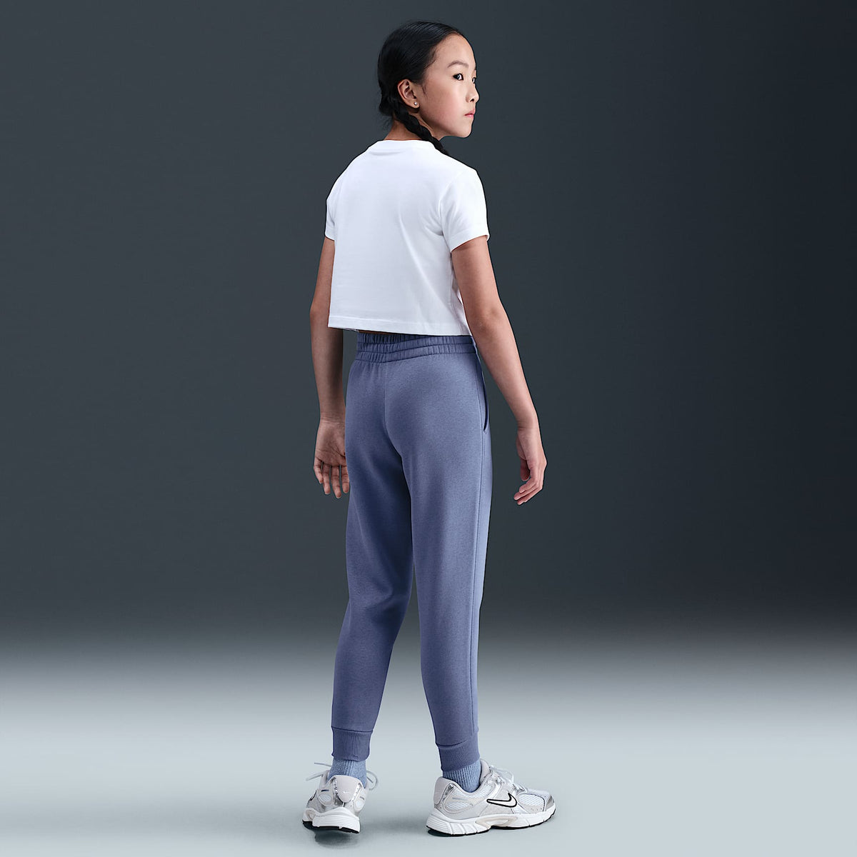 Joggers Nike Sportswear Club Fleece para niños talla grande – Índigo mundial/Blanco – vista 7
