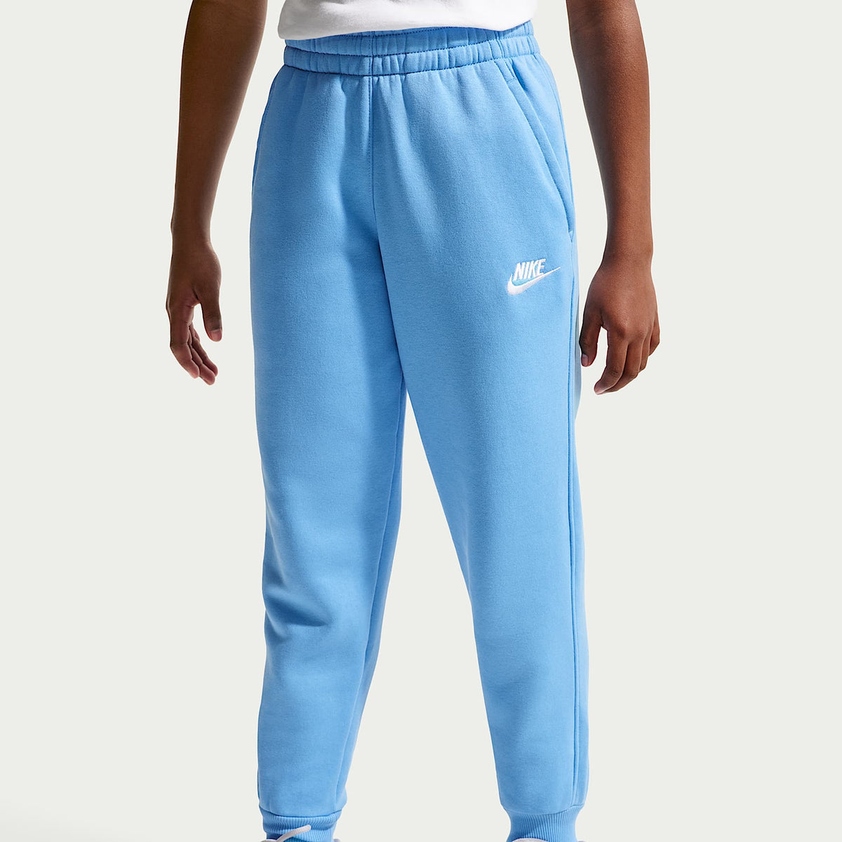 Joggers Nike Sportswear Club Fleece para niños talla grande – Azul fútbol/Blanco – vista 3