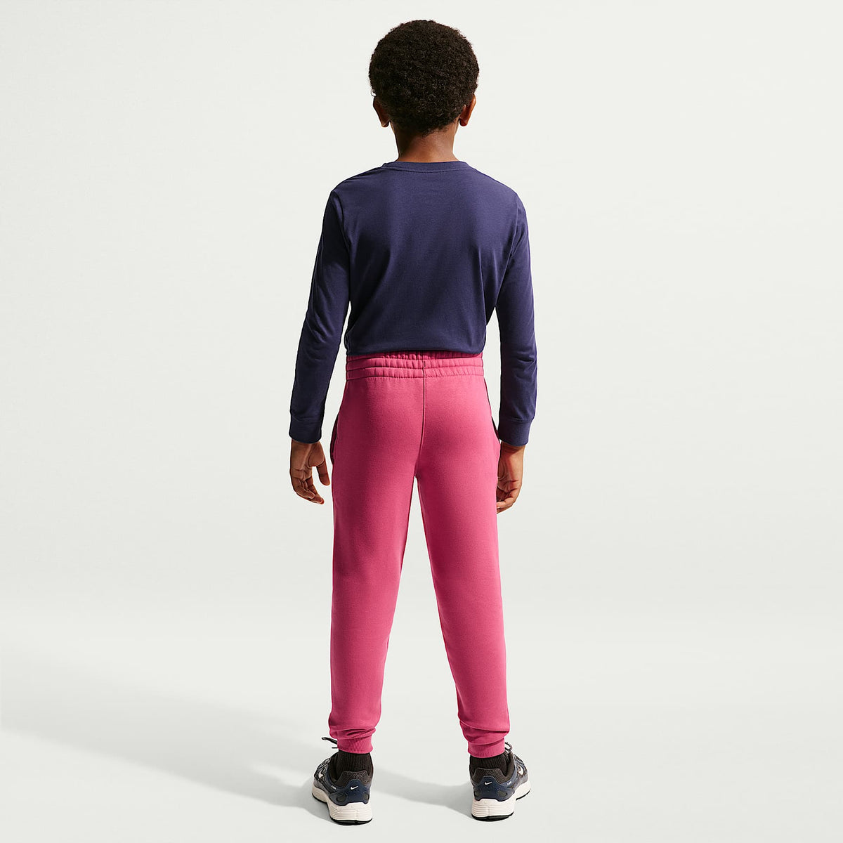 Joggers Nike Sportswear Club Fleece para niños talla grande – Remolacha dulce/Blanco – vista 6