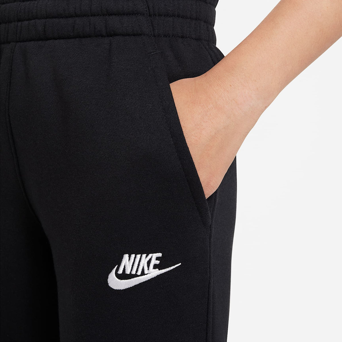 Joggers Nike Sportswear Club Fleece para niños talla grande – Negro/Blanco – vista 4