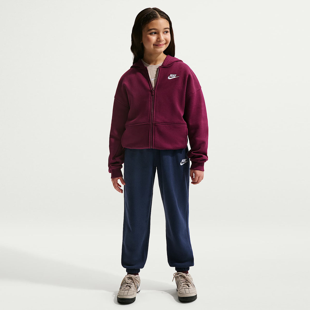 Pants holgados para niños talla grande Nike Sportswear Club Fleece – Azul marino medianoche/Blanco – vista 1