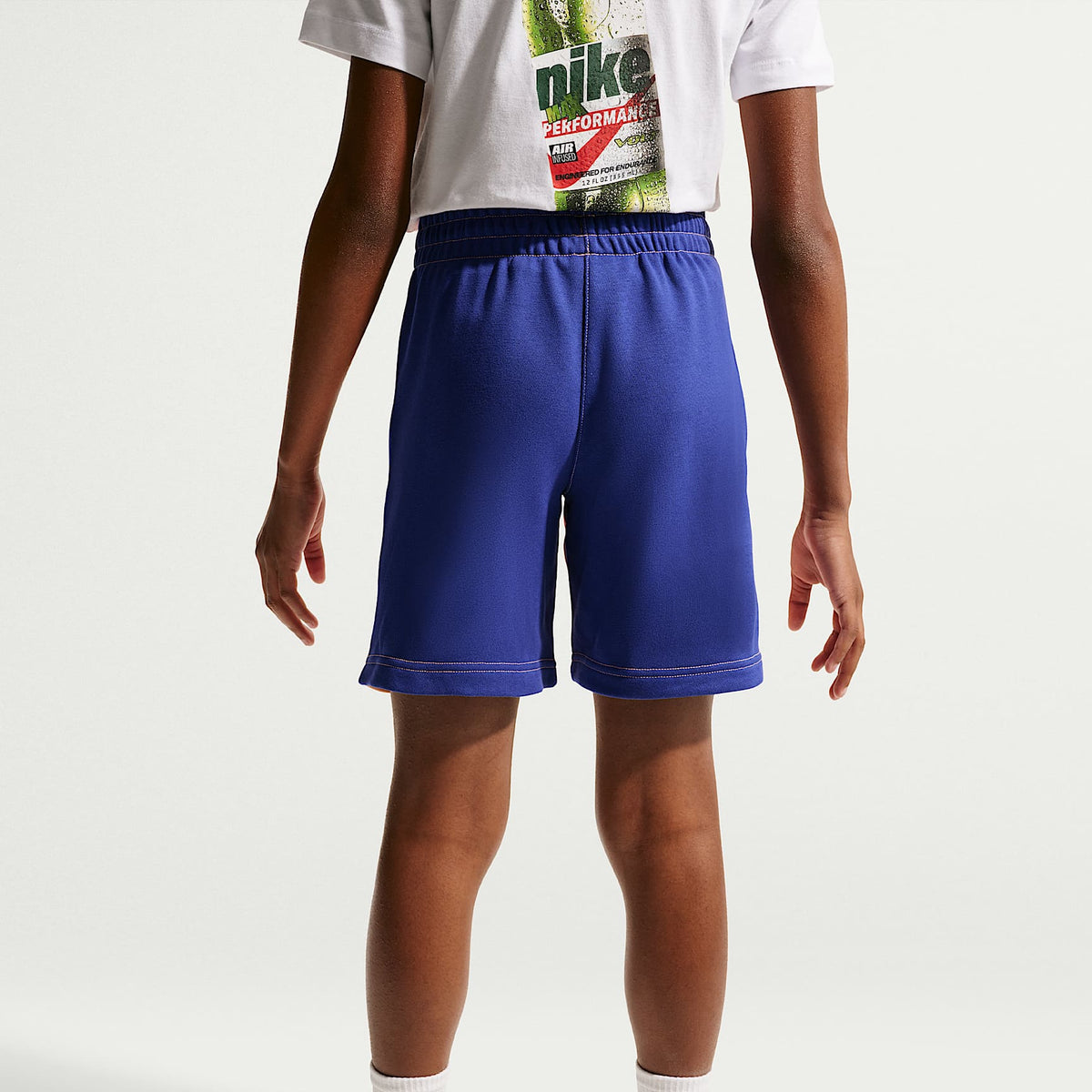 Shorts de French Terry para niños talla grande Nike Sportswear Club – Ágata melocotón/Noche intenso/Ágata melocotón/Amatista empolvado – vista 3
