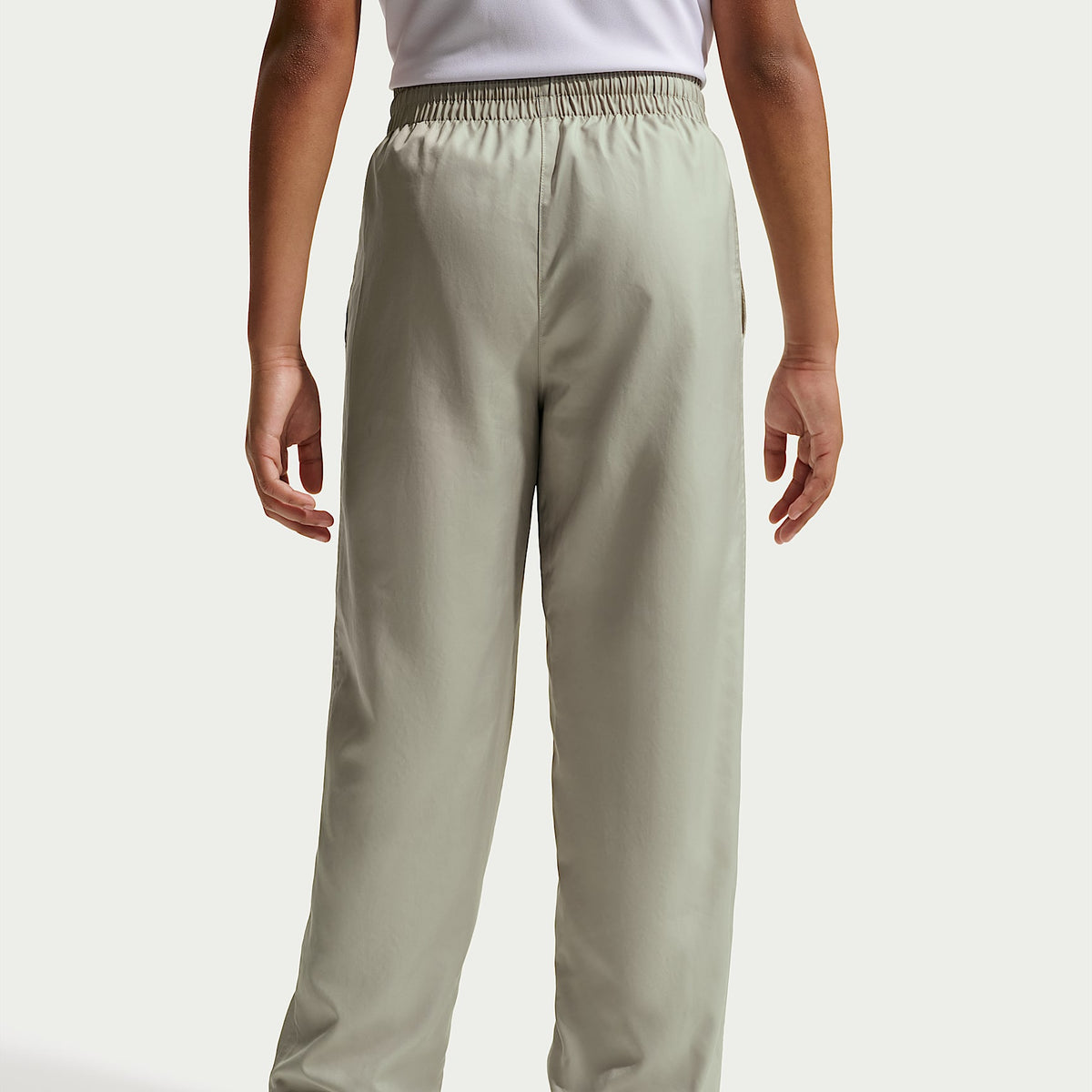Joggers de tejido Woven para niños talla grande Nike Sportswear Club – Niebla pícea/Blanco – vista 3