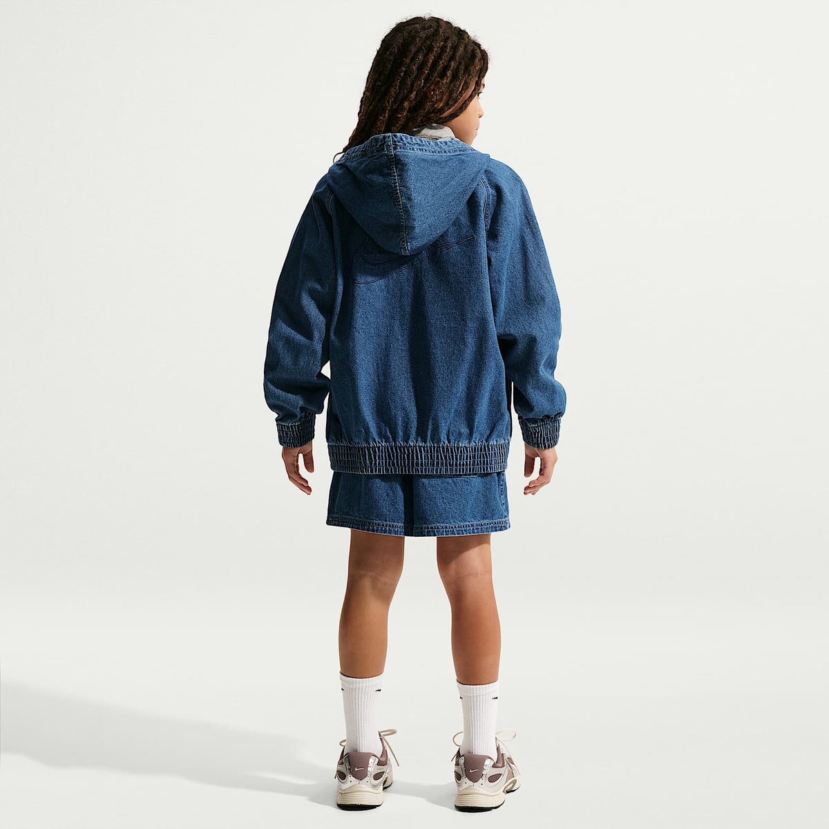 Shorts de demin para niños talla grande Nike Sportswear Collection – Azul marino místico/Azul marino místico/Tormenta del Egeo/Azul de la costa – vista 6