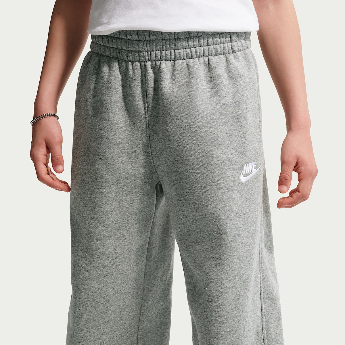 Pants holgados con dobladillo abierto para niños Nike Sportswear – Gris oscuro jaspeado/Blanco – vista 3