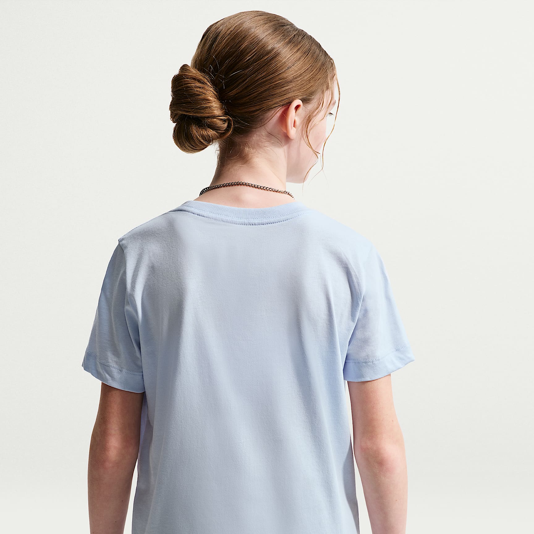 Playera para niños talla grande Nike Sportswear – Azul hidrógeno – vista 2