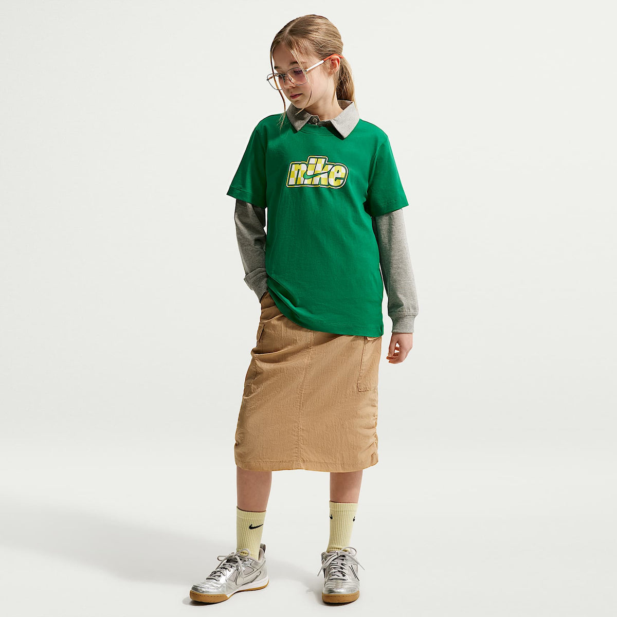 Playera para niños talla grande Nike Sportswear – Malaquita – vista 4