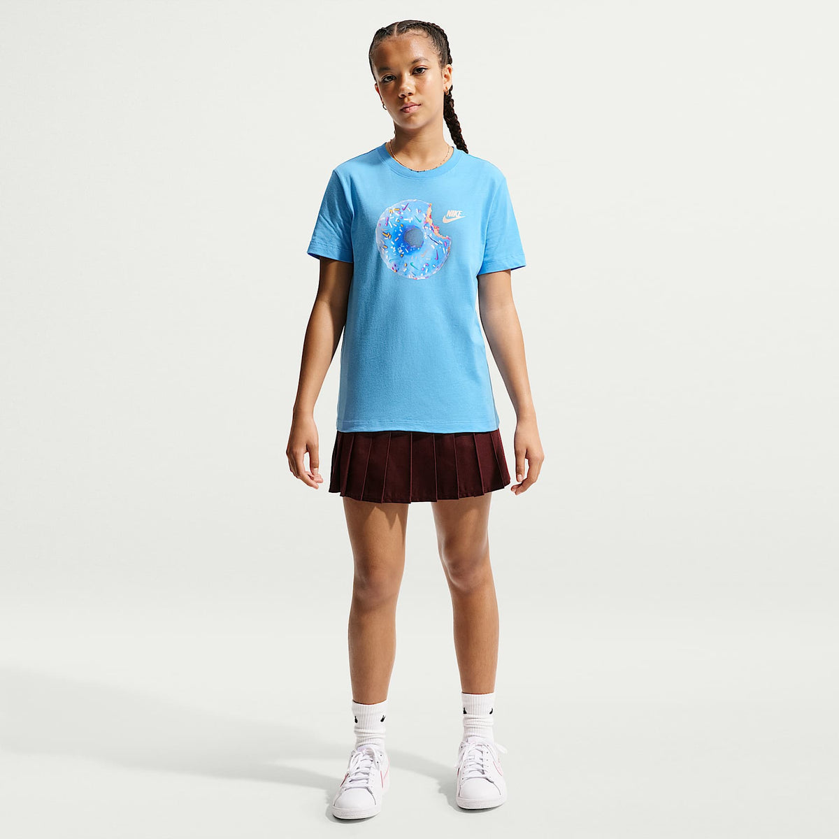 Playera para niños talla grande Nike Sportswear – Azul fútbol – vista 4
