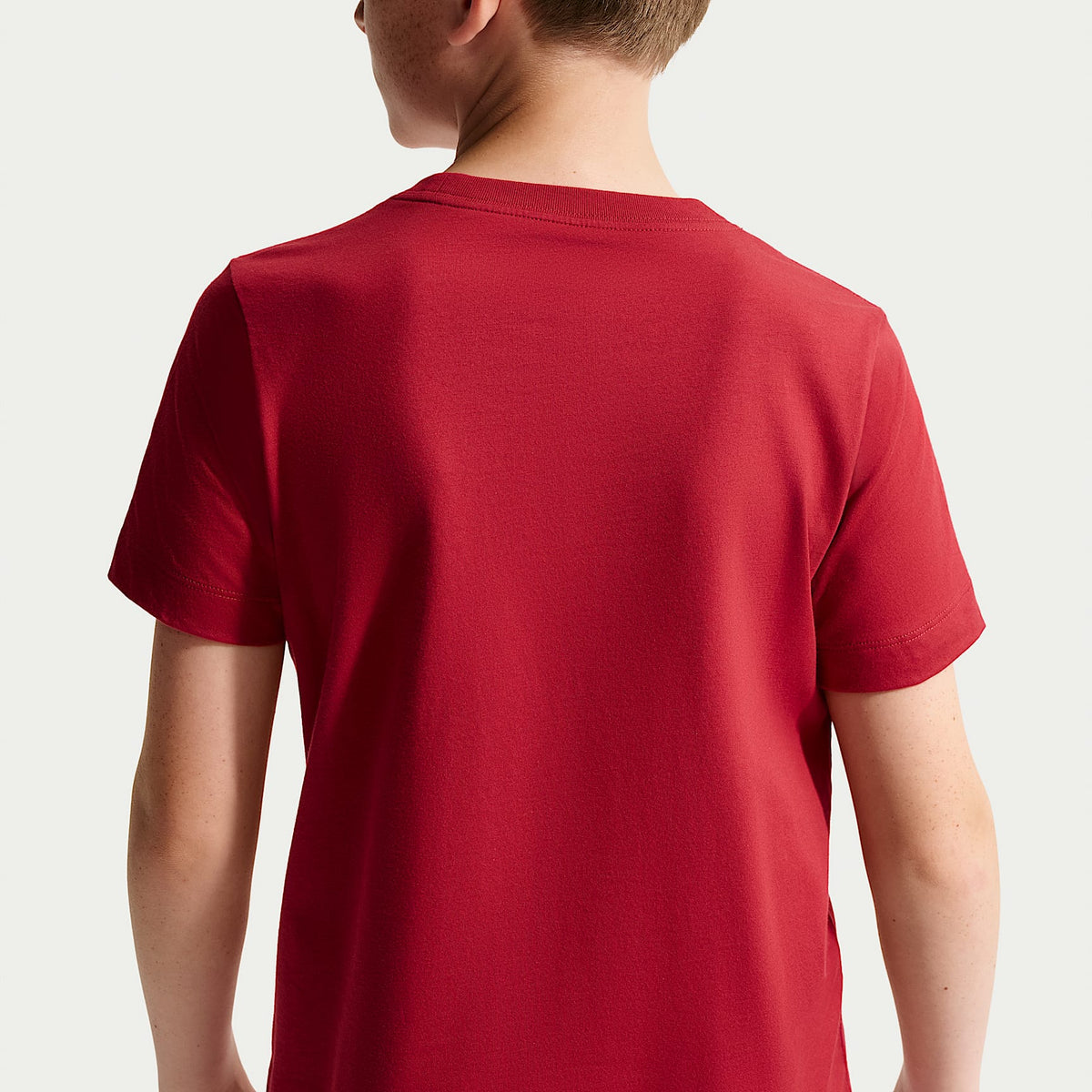 Playera para niños talla grande Nike Sportswear – Rojo duro – vista 2