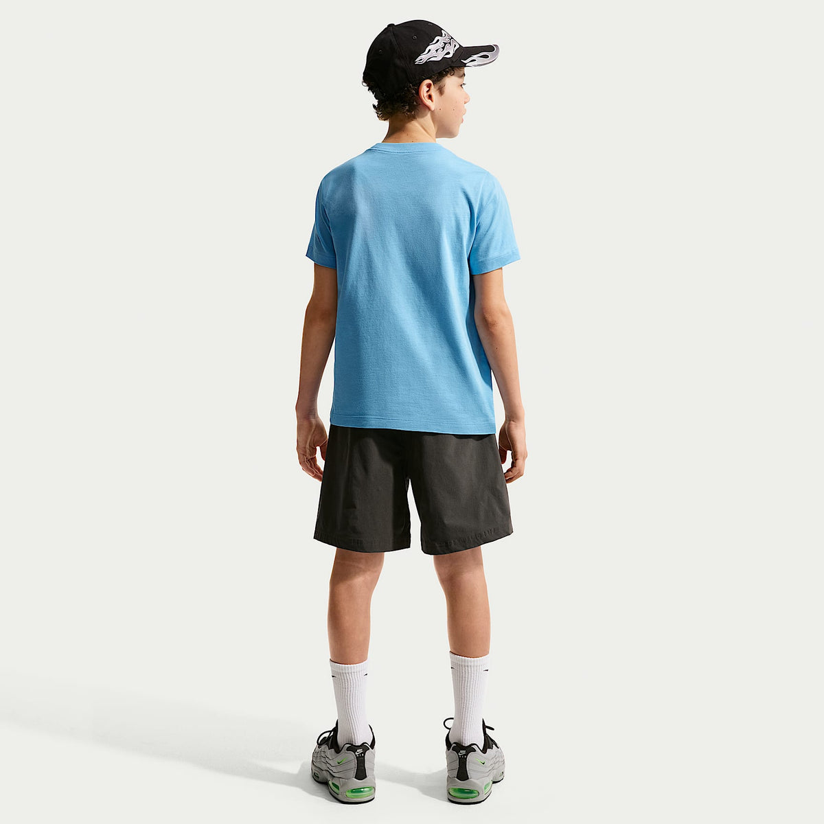Playera para niños talla grande Nike Sportswear – Azul fútbol – vista 5